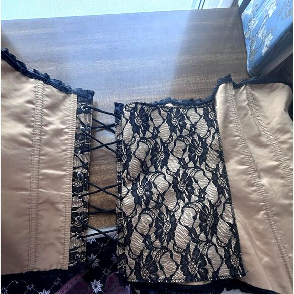 Womens Sz L Lace Corset Bow Ren Faire Valentines Lingerie Sexy Ruffle Boudoir - Picture 9 of 14